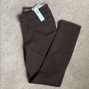 Chico’s Brown jegging